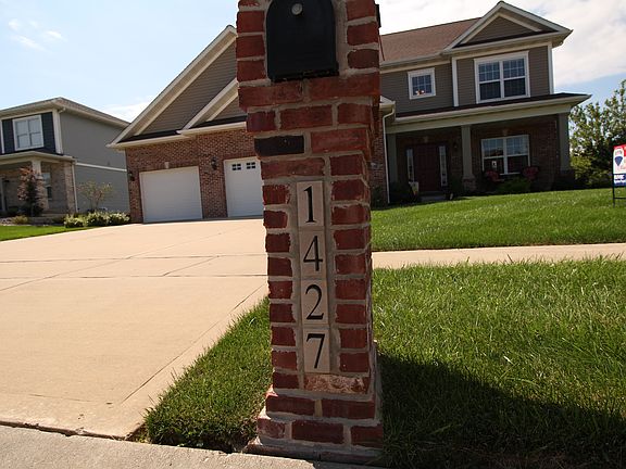 1427 Gambier Terrace 