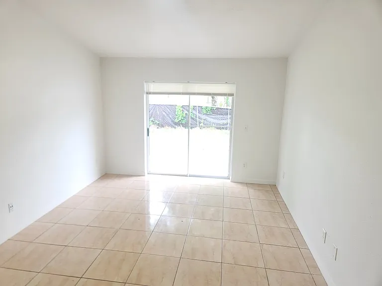 4019 Caban Ct — Photo 11