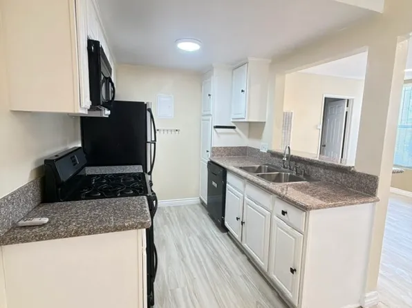 2328 N Ontario St, Burbank, CA
