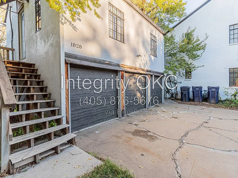 1828 Carey Pl — Photo 1