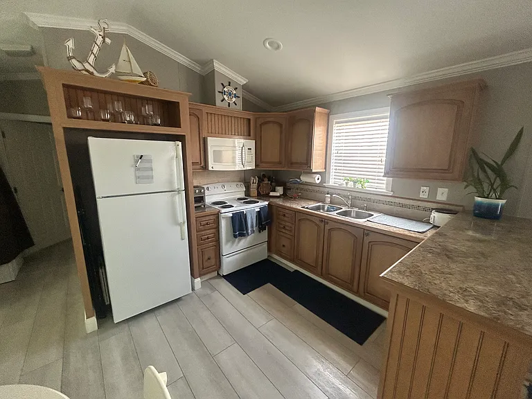 65821 Overseas Hwy #400 — Photo 13