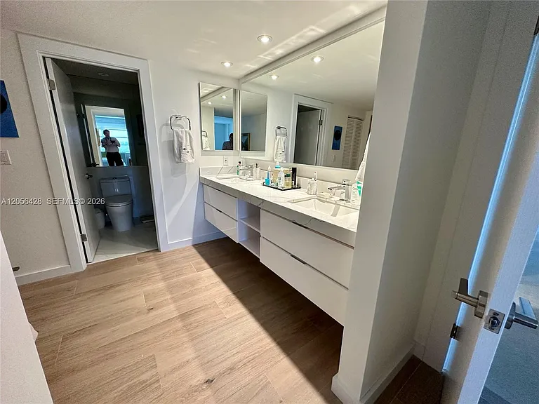 155 Ocean Lane Dr #1004 — Photo 13