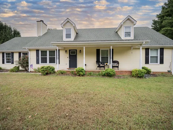 2722 Lone Oak Dr, Murfreesboro, TN 37128