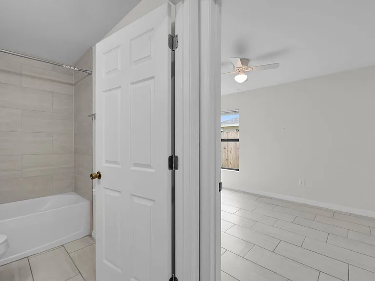 1413 Academy Blvd #1413 — Photo 14