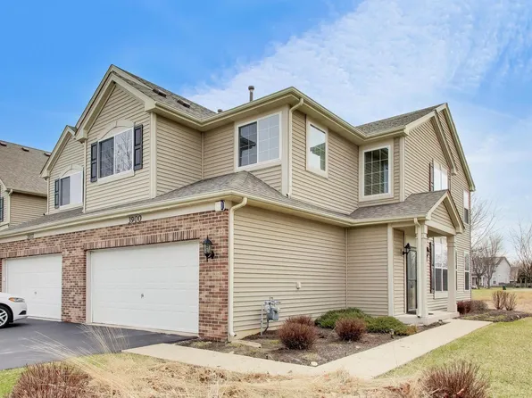 3900 Pratt St #4, Plano, IL 60545
