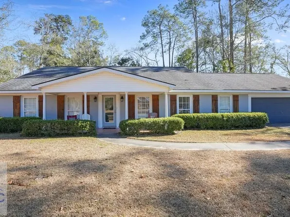 163 Conway Dr, Jesup, GA 31545