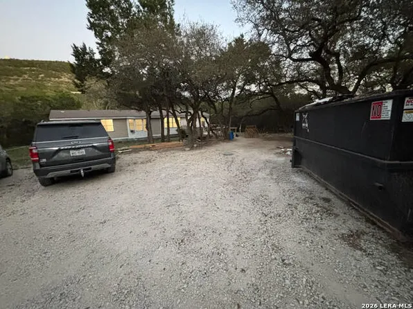 5037 Chimney Rock, Canyon Lake, TX 78133