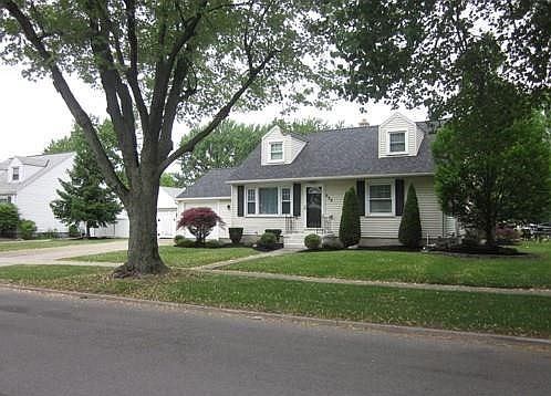 2nd image of 220 Blackstone Blvd