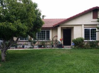 1661 W Wedgewood St, Rialto, CA 92376