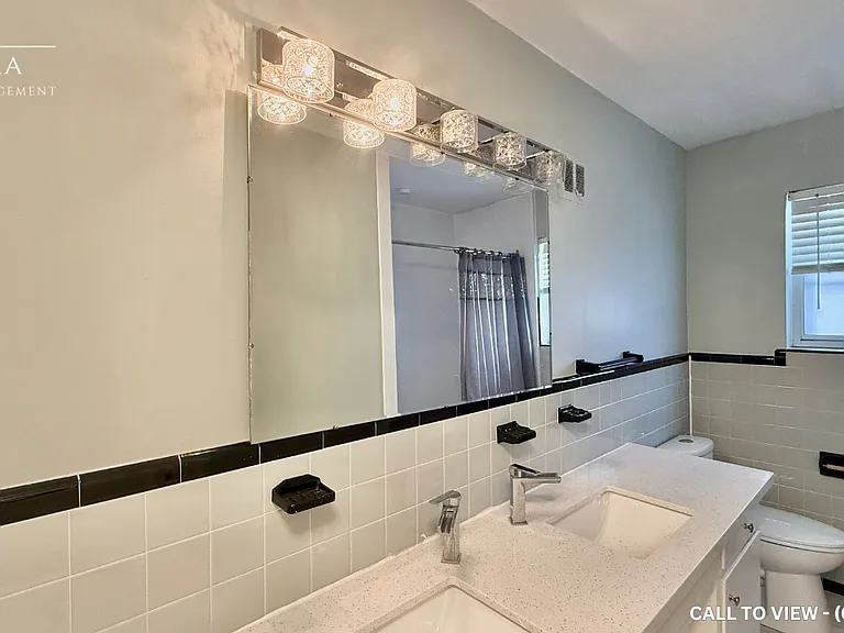 232 Lawrence Ave W #3 — Photo 12