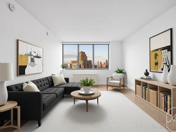 561 10th Ave, New York, NY