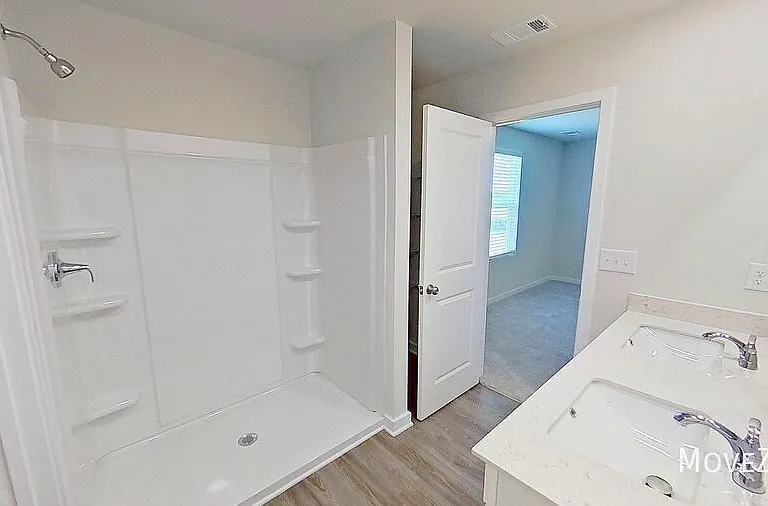 161 Davis Dr — Photo 27