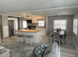 267 Fairway Ave, Tarpon Springs, FL 34689