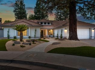 838 E Catalina Cir, Fresno, CA 93730