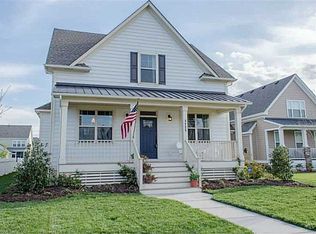 3225 Patrick Henry Dr, Chesapeake, VA 23323