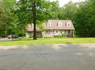15 Minisink Dr, Montague, NJ 07827