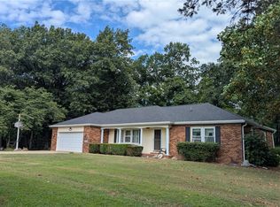 17739 E County Road 380n, Charleston, IL 61920