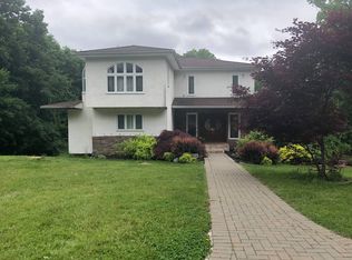 26 Kramers Pond Rd, Putnam Valley, NY 10579