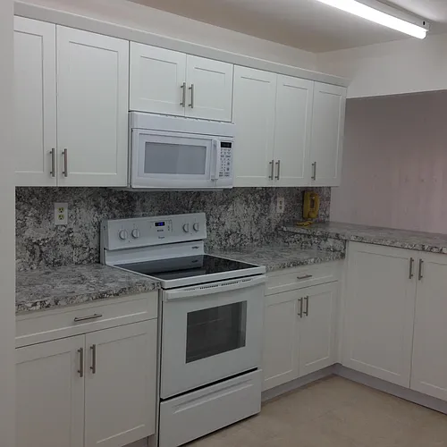 1950 W 54th St #412 Photo 1