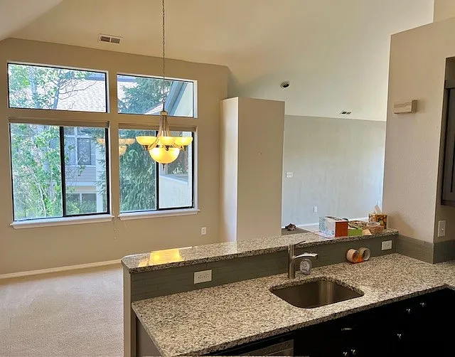962 E Riverpark Ln — Photo 11