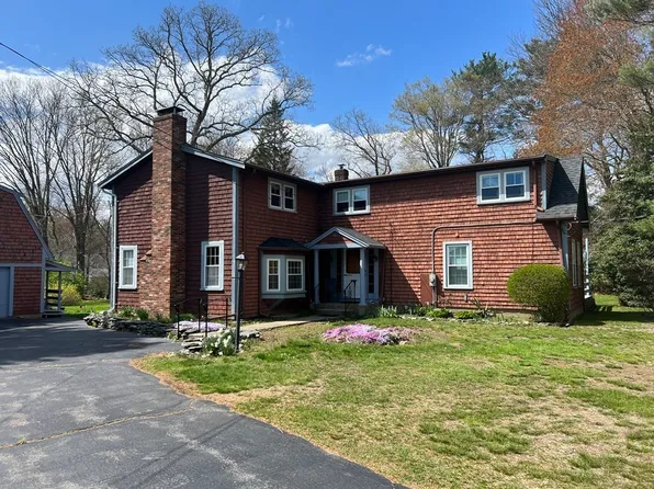 1895 South St, Bridgewater, MA 02324