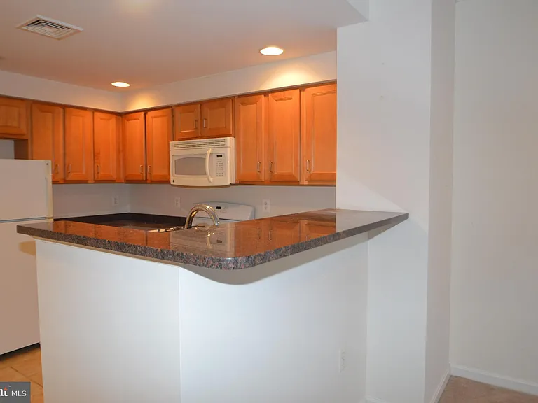 4490 Market Commons Dr #412 — Photo 5