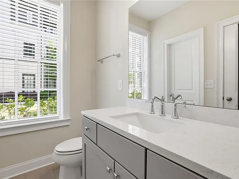 6572 Aria Village Dr — Photo 8