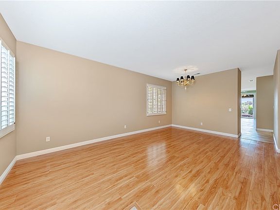 3rd image of 41881 Vardon Dr