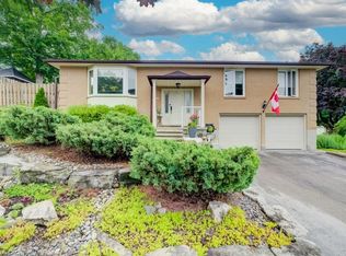 66 Georgian Cres, Kitchener, ON N2B 3N9