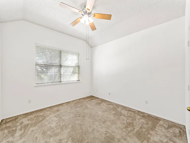 764 Whitman Pl — Photo 29