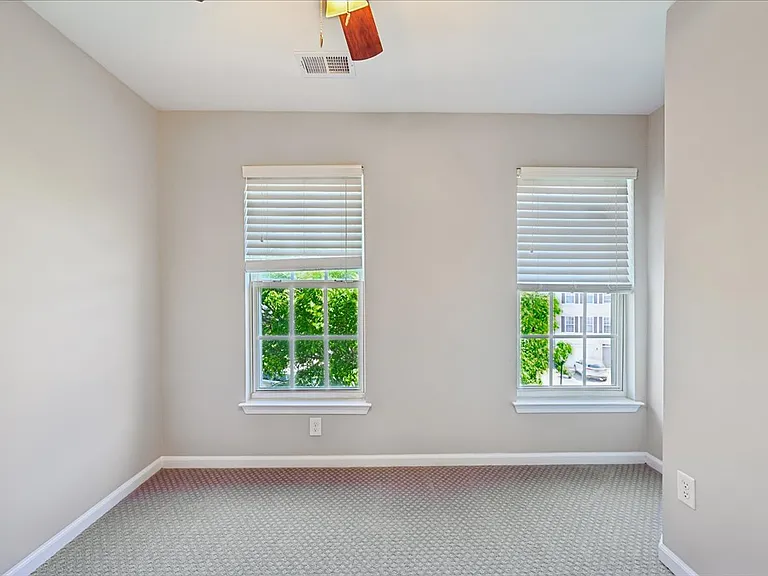 6153 Les Dorson Ln — Photo 16