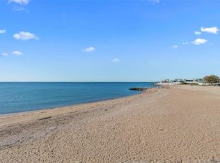 96 Cosey Beach Ave APT 3, East Haven, CT 06512