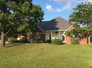 176 Hunter Lee Ln, Stonewall, LA 71078