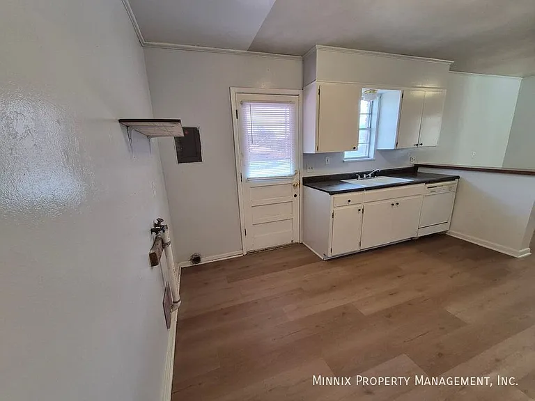 4226 SW 2nd Ave #6 — Photo 5