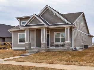 1816 SW Franklin Dr, Ankeny, IA 50023