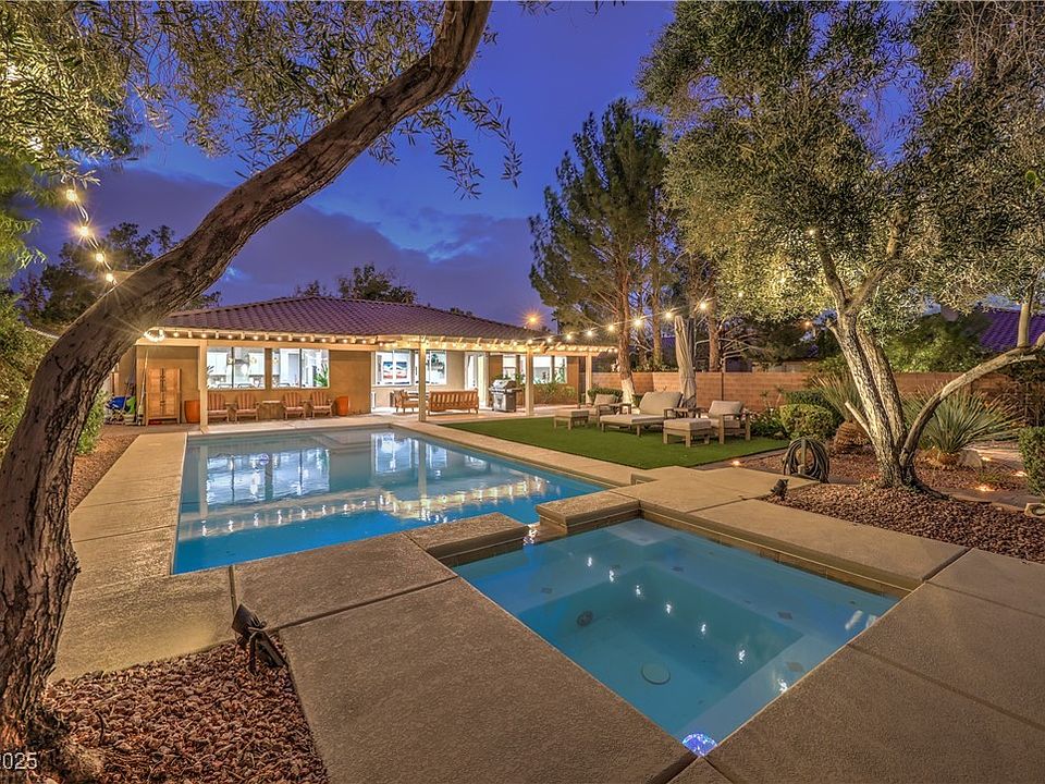 1st image of 10784 Bramante Dr