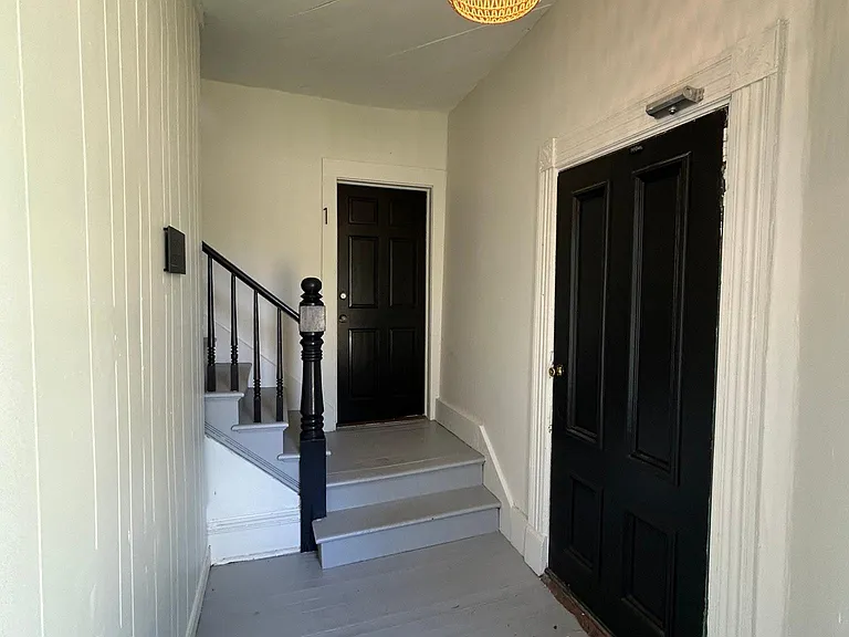 701 N High St #4 — Photo 15