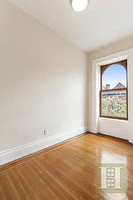 Rented by Halstead Real Estate | media 33