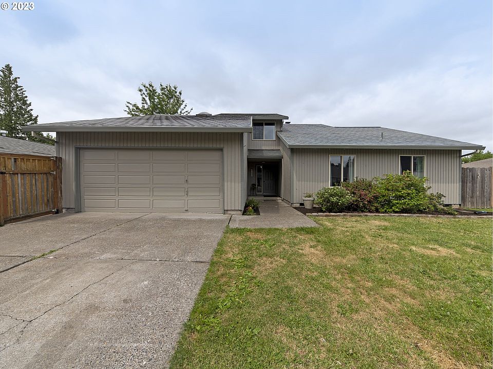1st image of 1325 SE 25th Pl