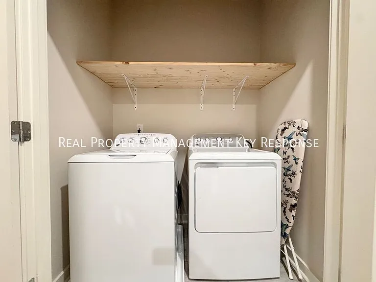 3615 Hydes Ferry Rd — Photo 16