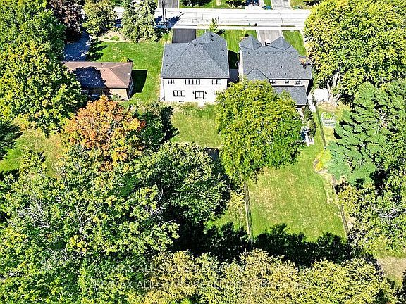 4th image of 75 Cemetery Rd