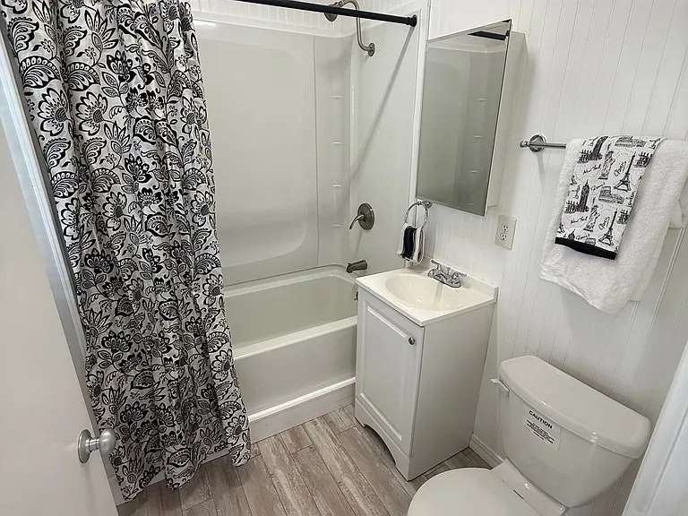 190 Lubeck Rd #29 — Photo 9