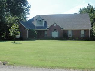 3702 Old Oak Rd, Corinth, MS 38834