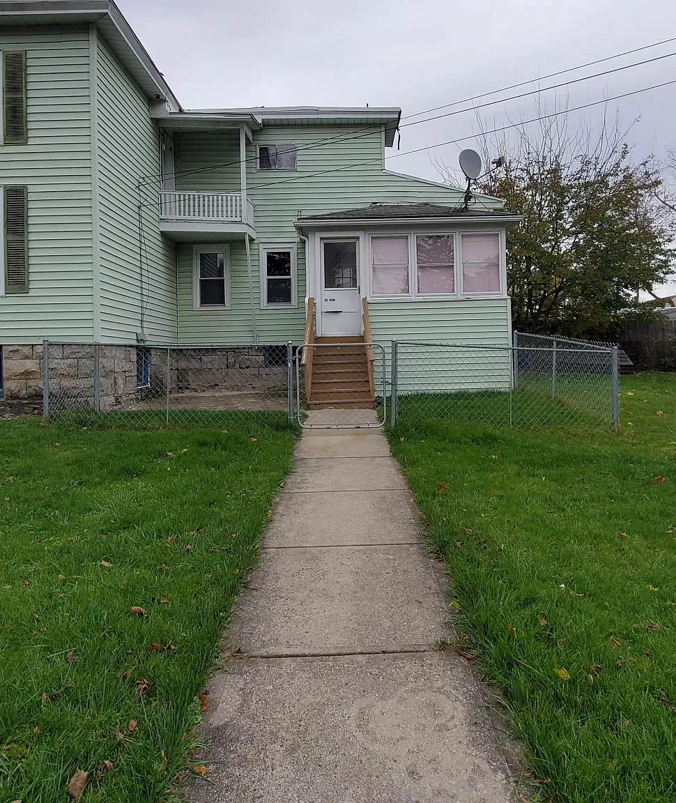 40 Elizabeth St — Photo 1