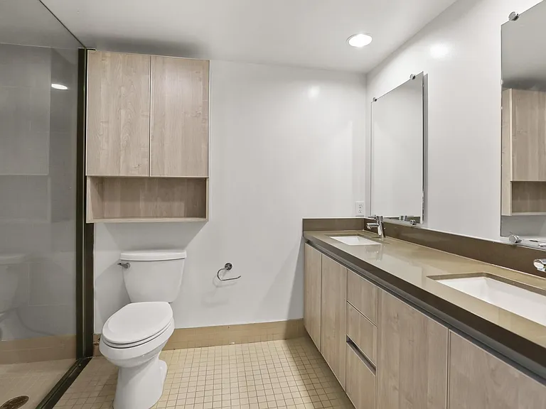 Western Lux — Photo 72
