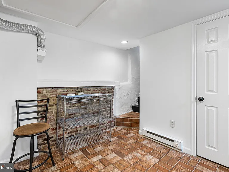 8 Bristow Pl — Photo 8