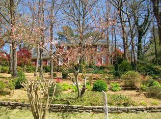6 Saint Charles Ct, Little Rock, AR 72211
