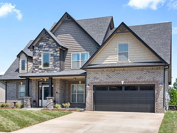 3rd image of 505 Bowden Dr