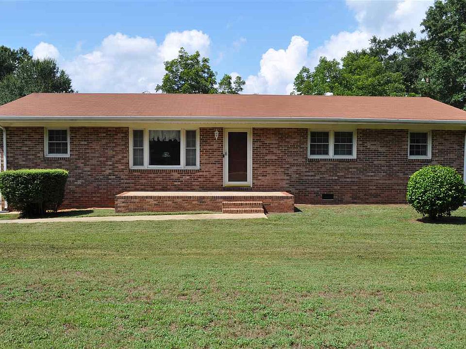 1st image of 2941 Old Spartanburg Hwy