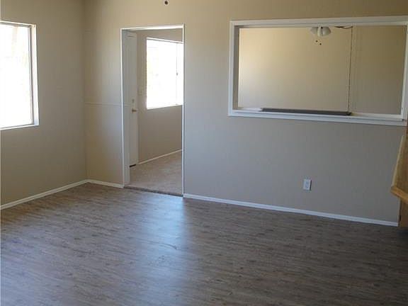 2nd image of 808 South Joshua Avenue